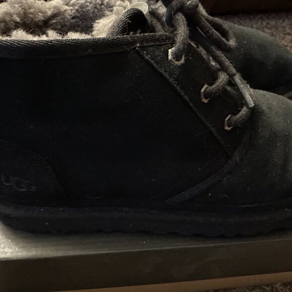 USED UGG Men\'s Neumel Suede Casual Black Boots